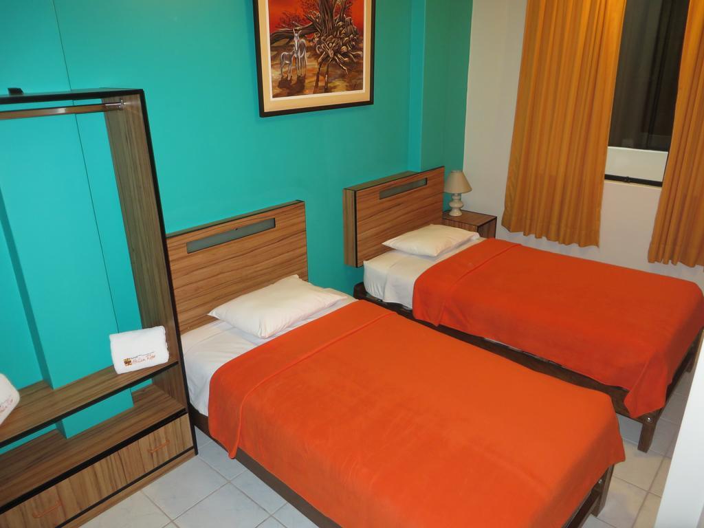 Hostal Hellen Ross Nazca Ruang foto